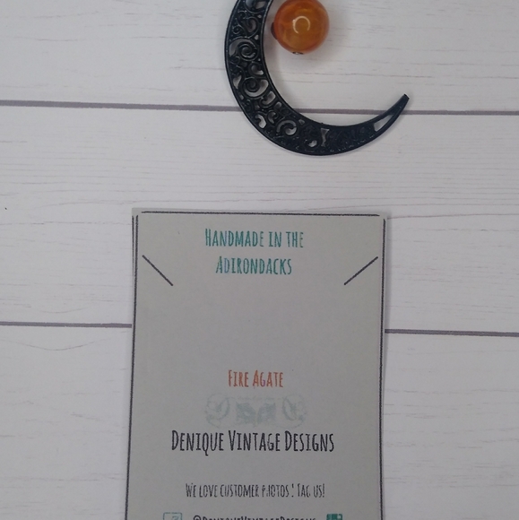 Fire agate bead in Black Enamel Crescent Halloween Moon Pendant - Picture 4 of 4